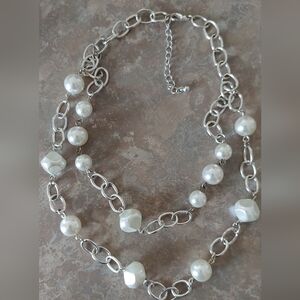 Elegant Silver and White Pearl Necklace